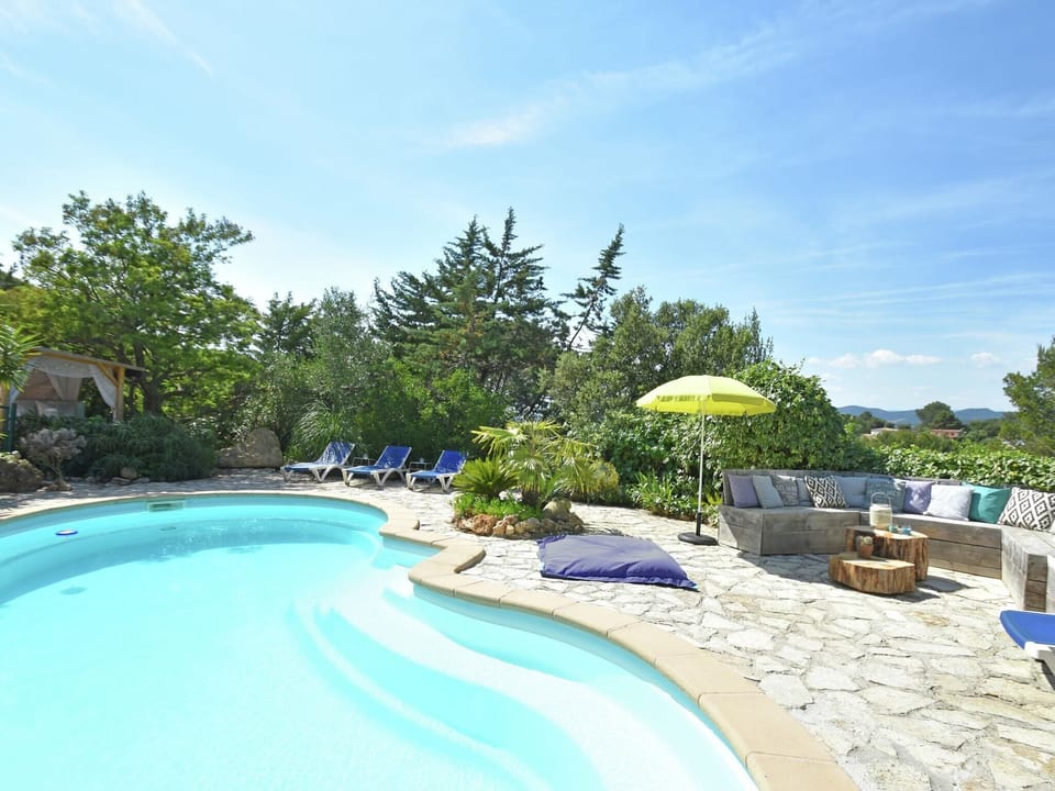 Holiday Home Swimming Pool