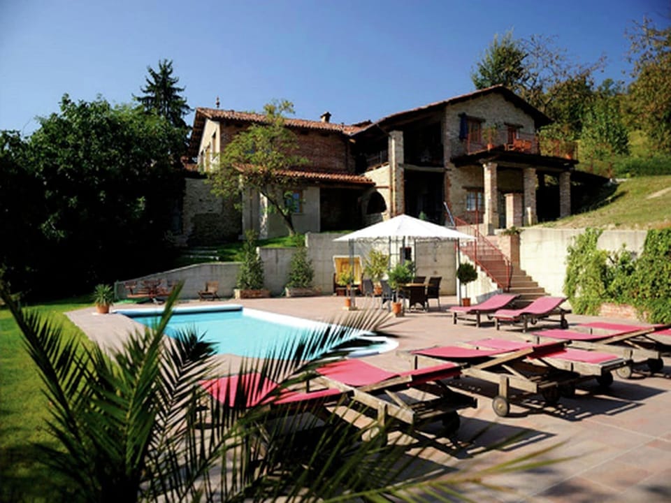 Holiday Home Swimming Pool