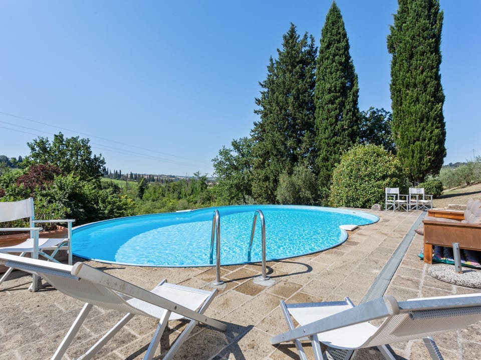 Holiday Home Swimming Pool