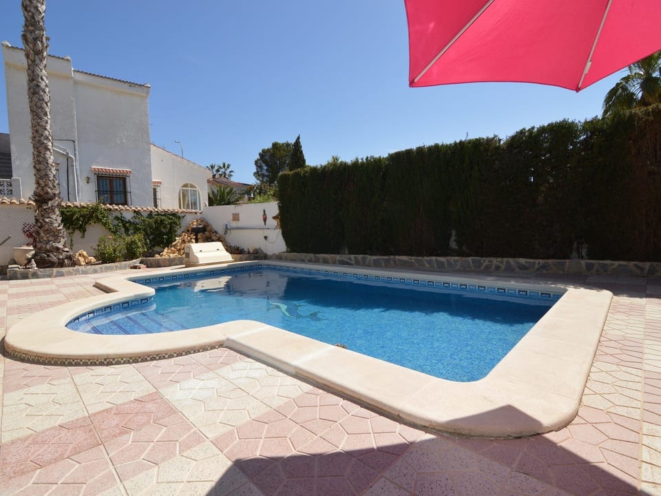 Holiday Home Swimming Pool