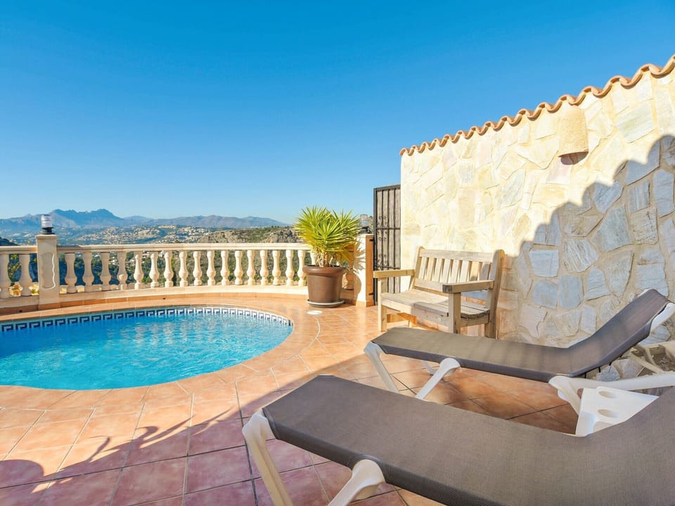 Holiday Home Swimming Pool