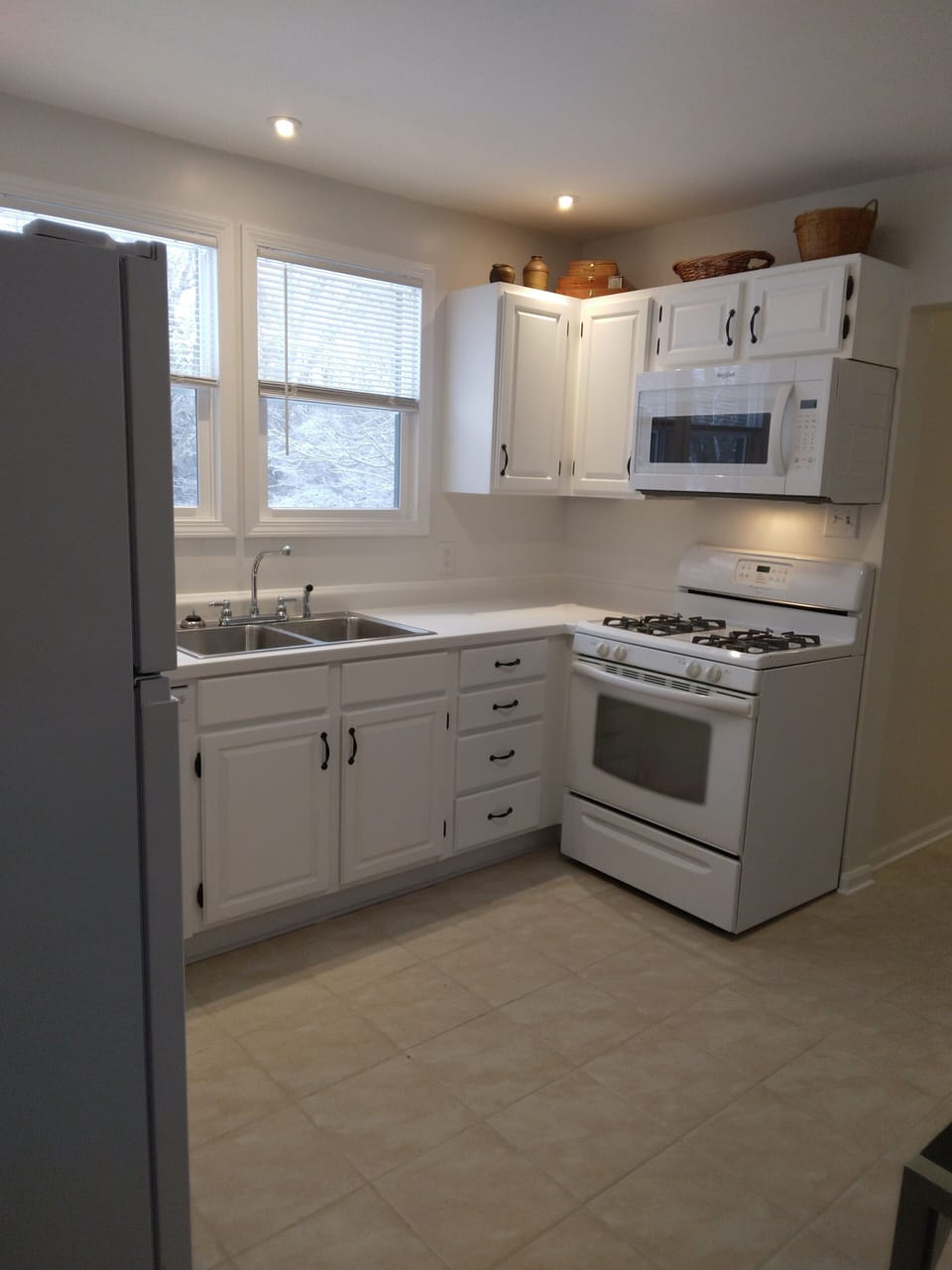 Fully stocked kitchen 