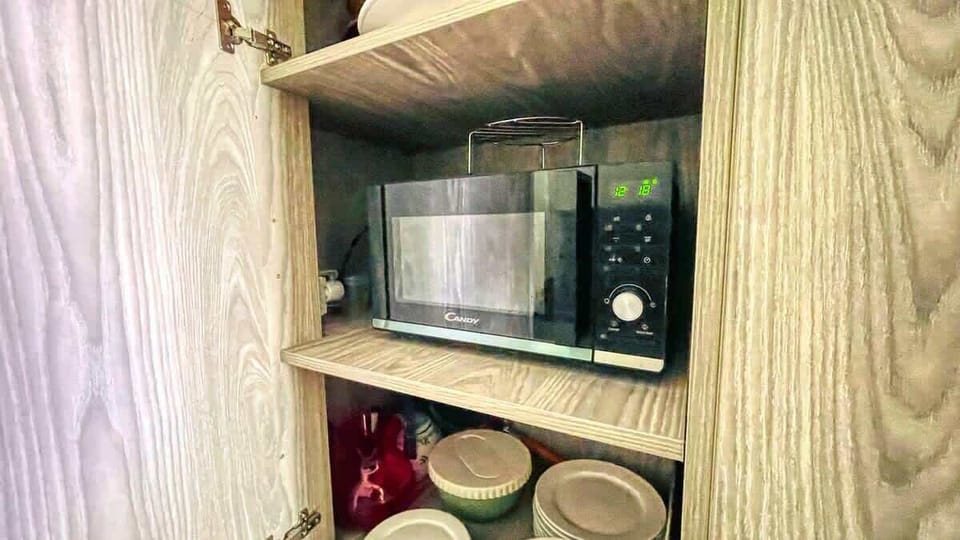 Microwave