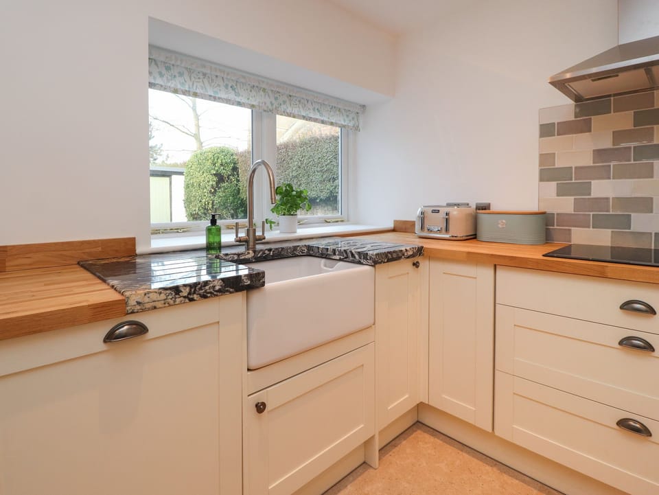 Fridge, dishwasher, electric kettle, toaster