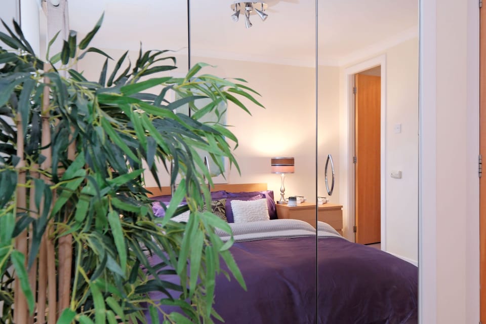 Riverview-2br-sleeps4-citycentre-parking-fastwifi Apartment in Aberdeen