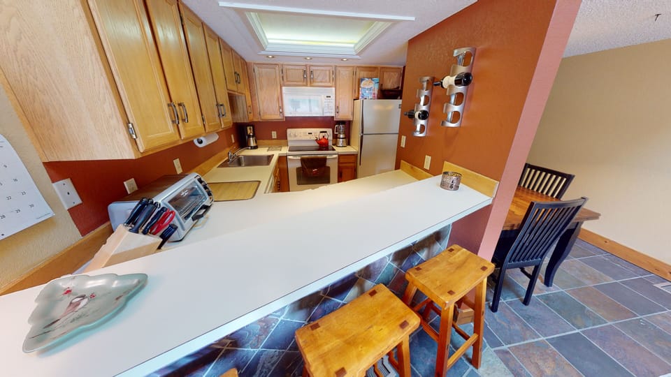 Fully Equipped Kitchen - Fully Equipped Kitchen