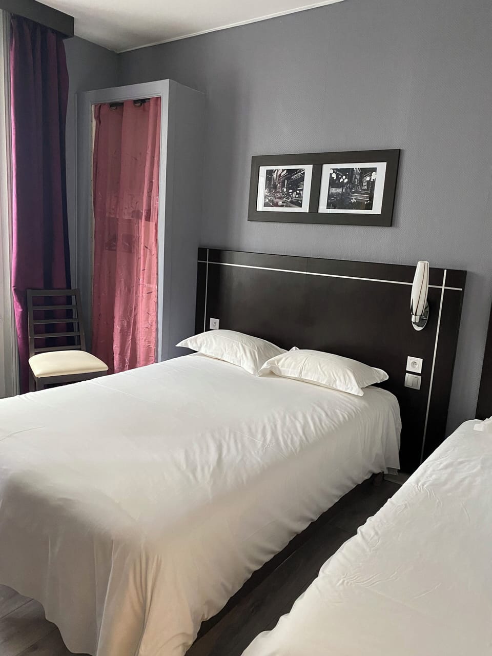 Triple Room | In-room safe, desk, soundproofing, free cribs/infant beds