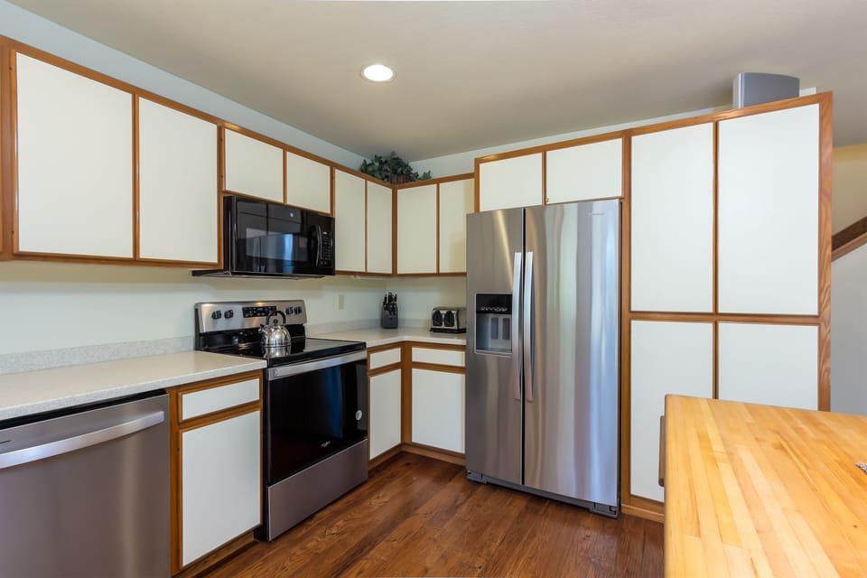 Kitchen - Main Level