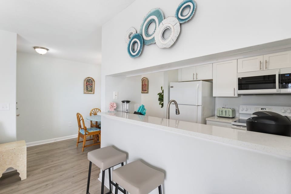 Madeira Beach Yacht Club 261G