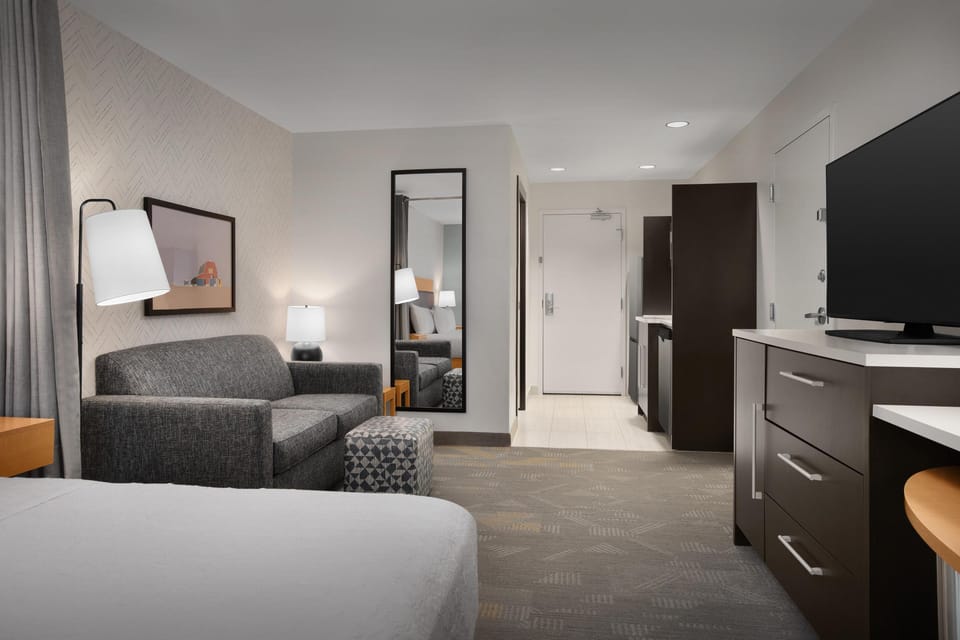 Studio Suite, 1 King Bed, Non Smoking | Living area | LCD TV
