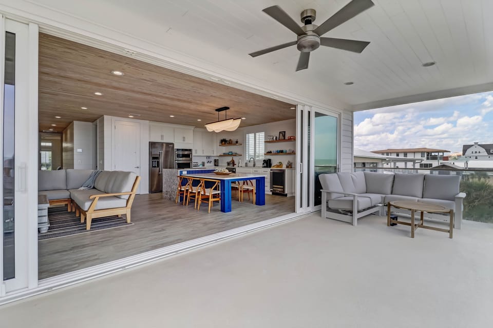 House, 6 Bedrooms | Interior