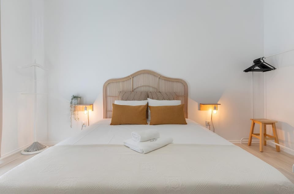 Deluxe Room | Desk, blackout drapes, iron/ironing board, free WiFi
