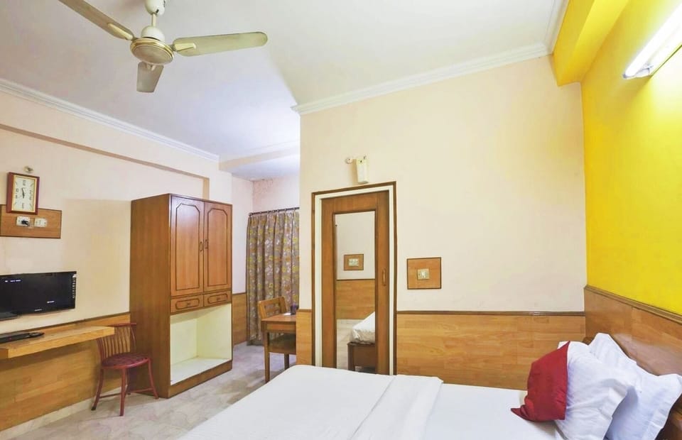 Deluxe Double Room | Desk, laptop workspace, WiFi (free)