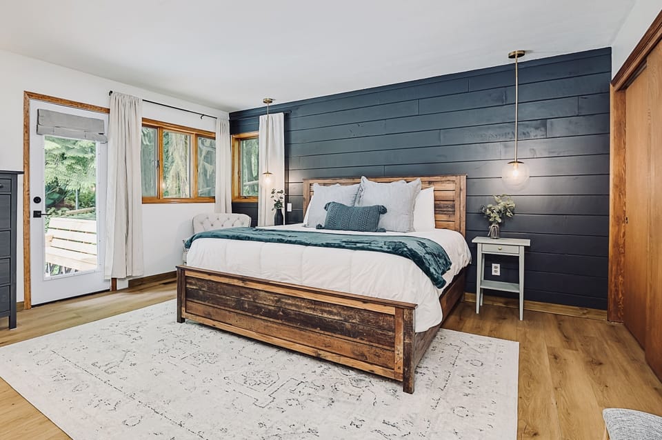 Sleep soundly in the king bed in the Primary Suite.  Enjoy the sun on the back deck with steps to the hot tub and backyard.