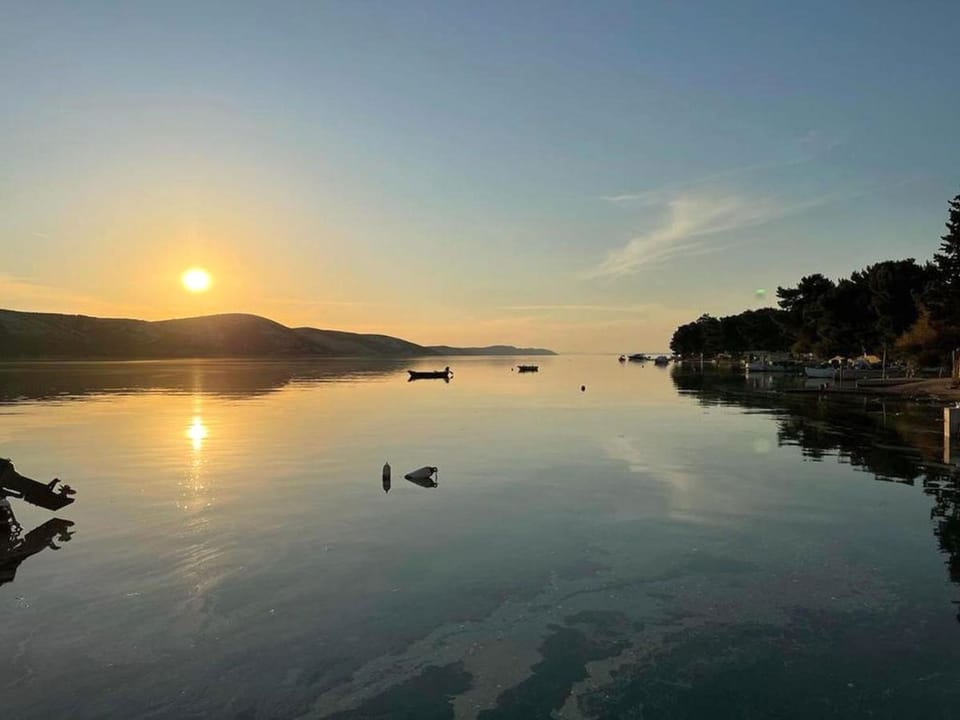 Studio, 1 Bedroom, Accessible, Smoking | Beach