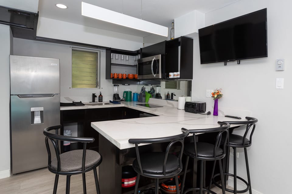 Layout of the fully equipped kitchen with everything for your cooking needs