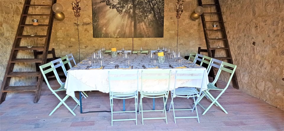 House, Multiple Bedrooms, Accessible, Smoking | Dining room