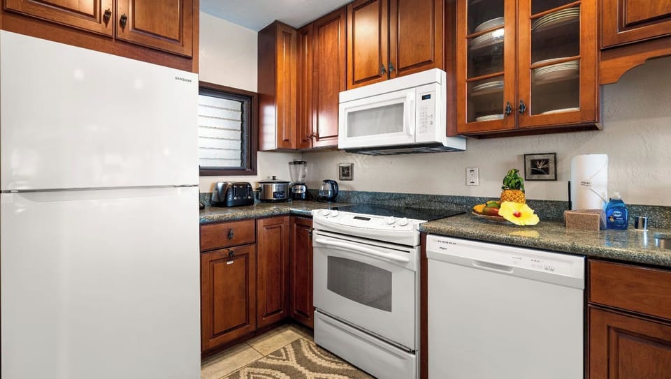 Well equipped kitchen