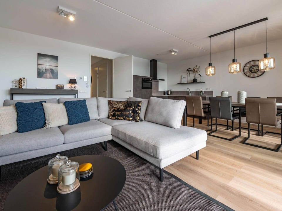 Apartment | Private kitchen | Highchair