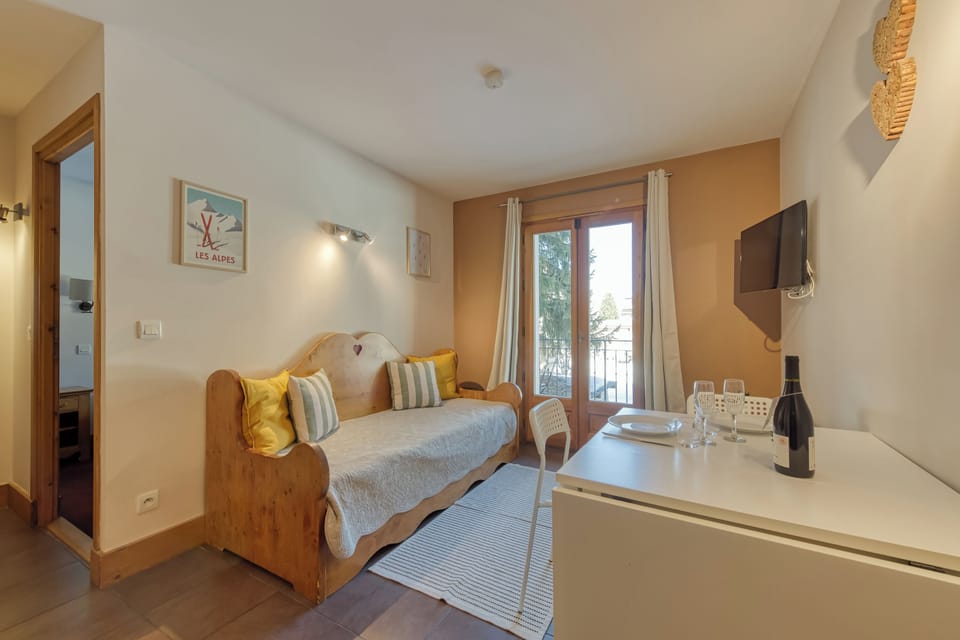 Living and dining room