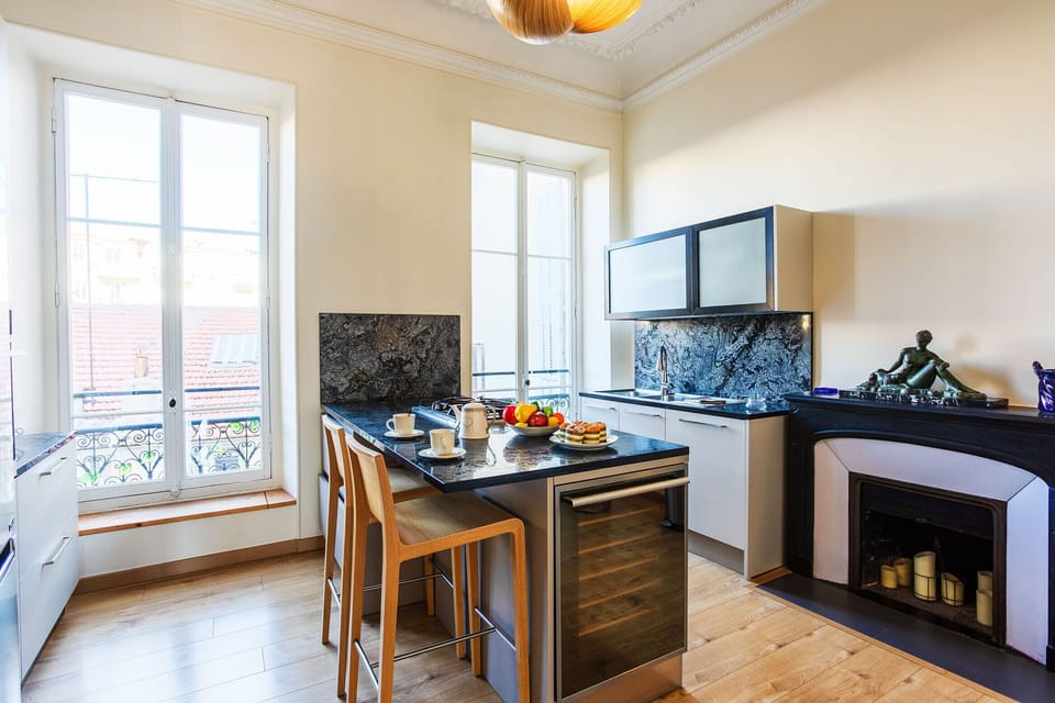 equipped kitchen