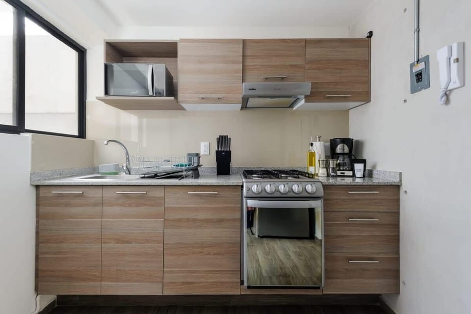 Fully equipped kitchen