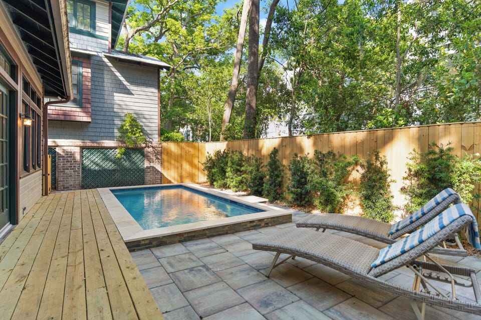 Palmetto Cottage Pool with Heat Option
