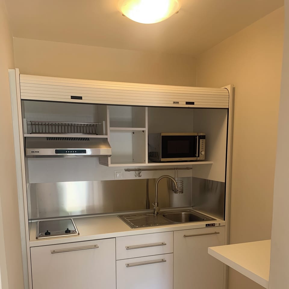 Studio kitchen 