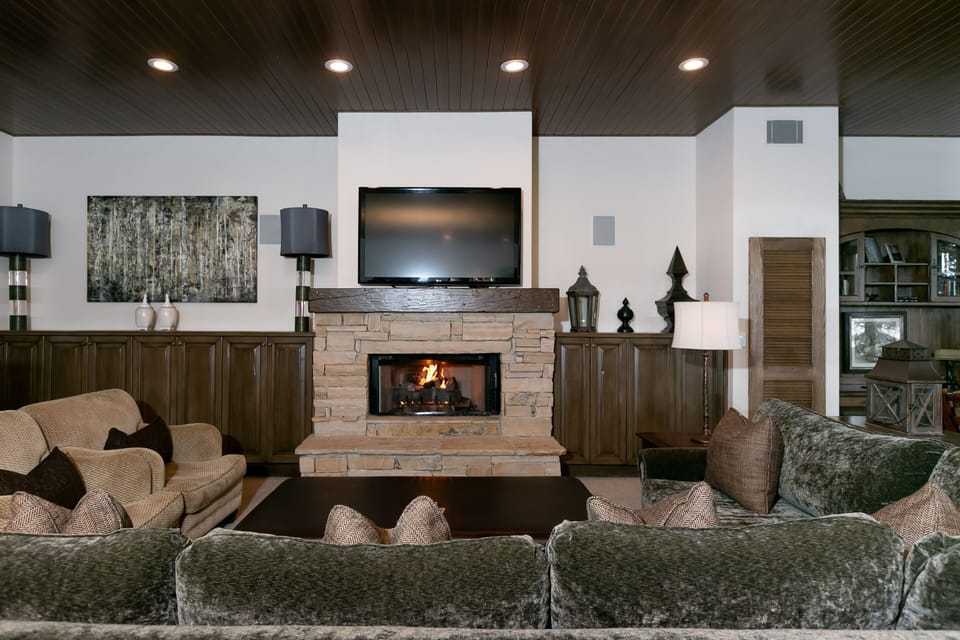 Indoors, Living Room, Furniture, Fireplace, Couch