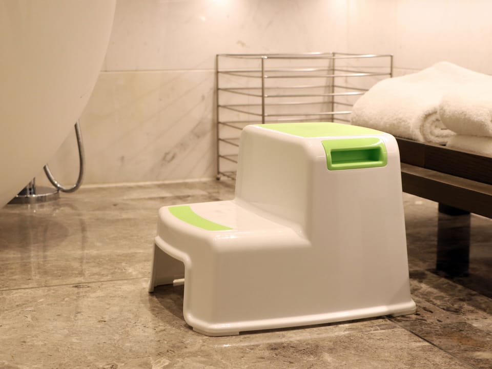 Down comforters, minibar, in-room safe, desk