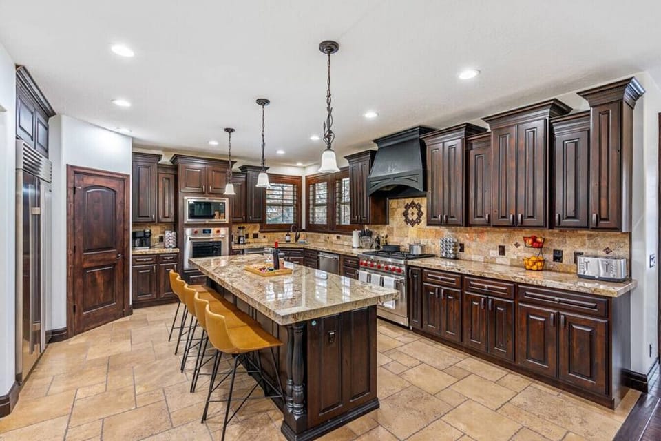 Wolf appliances/double oven/two dishwashers/Keurig coffee maker and wine fridge!