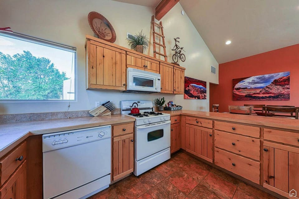 Kitchen area