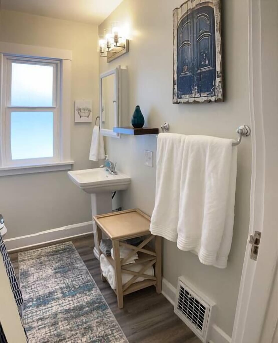 Main level bathroom