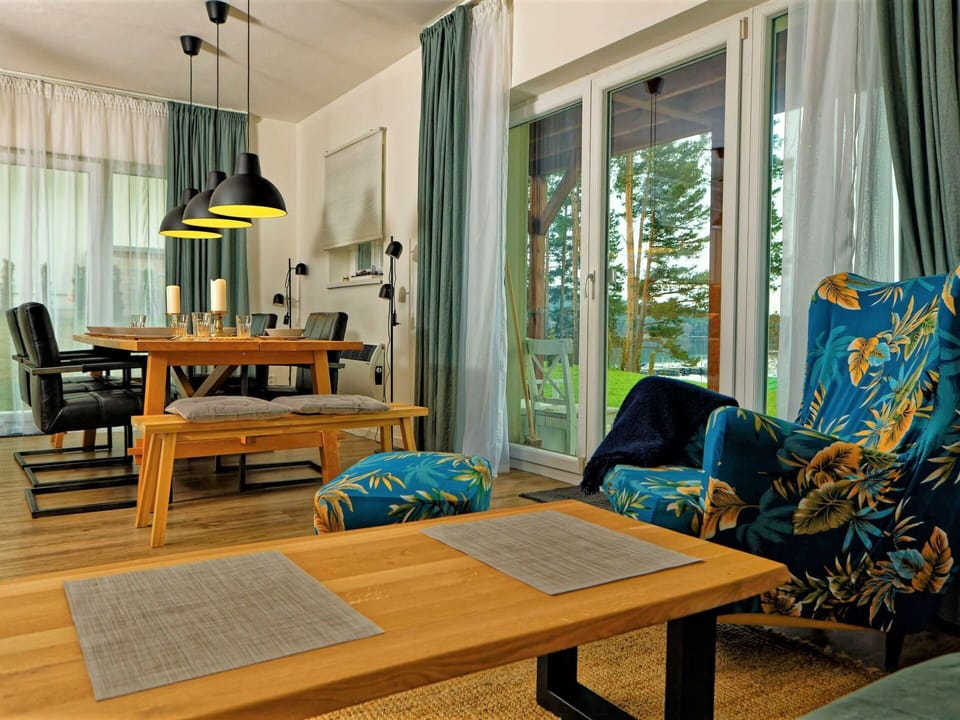 Furniture, Table, Property, Building, Wood, Couch, Interior Design, Lighting, Window, Comfort
