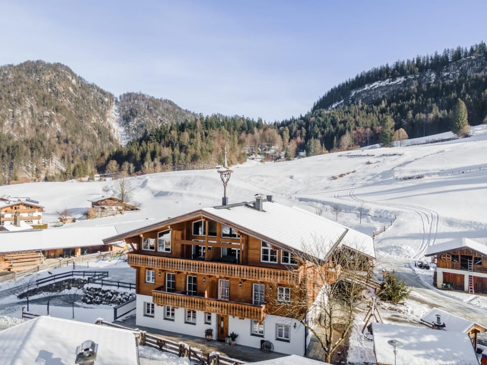 Holiday Home Exterior [winter]