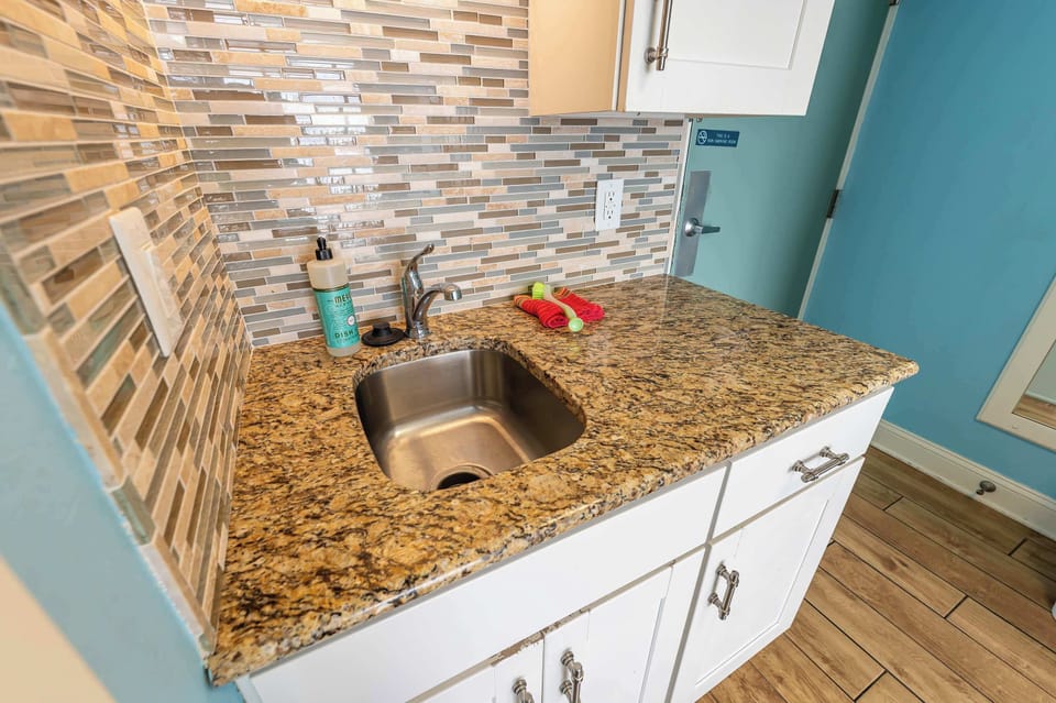 Kitchen Sink
