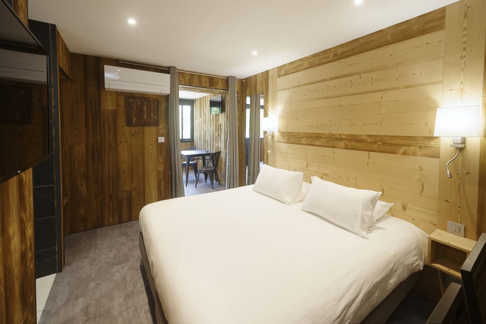 Junior Studio | Soundproofing, iron/ironing board, free WiFi, bed sheets