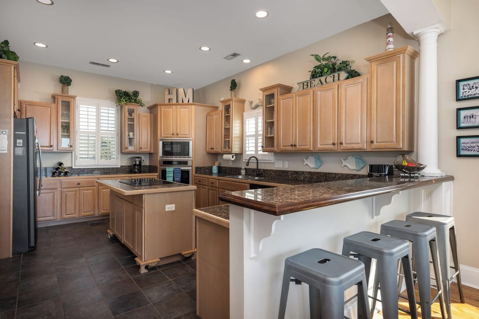Cook your favorite meals in this kitchen