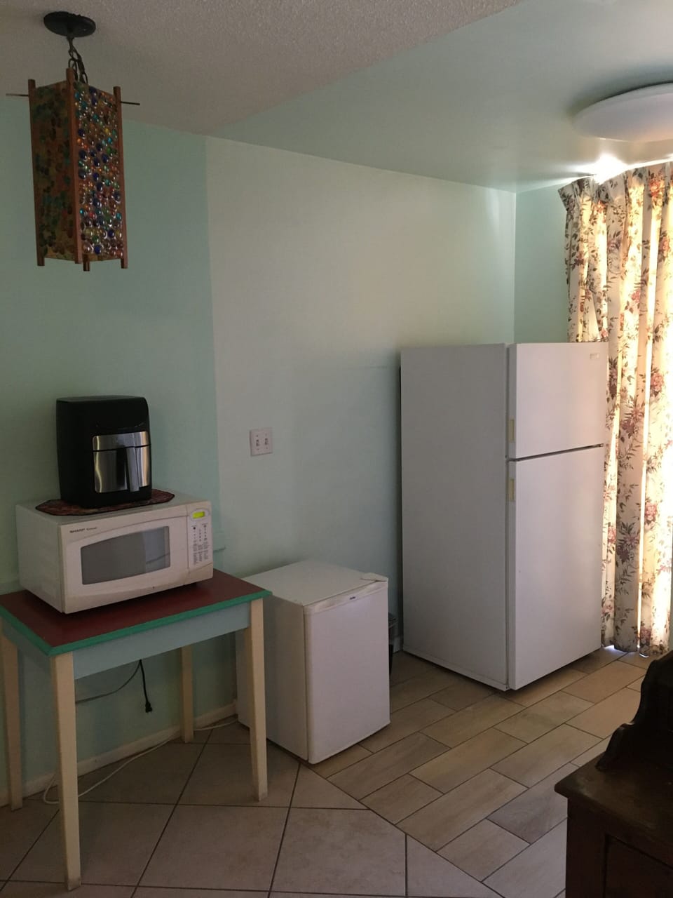 Fridge, microwave, stovetop, toaster