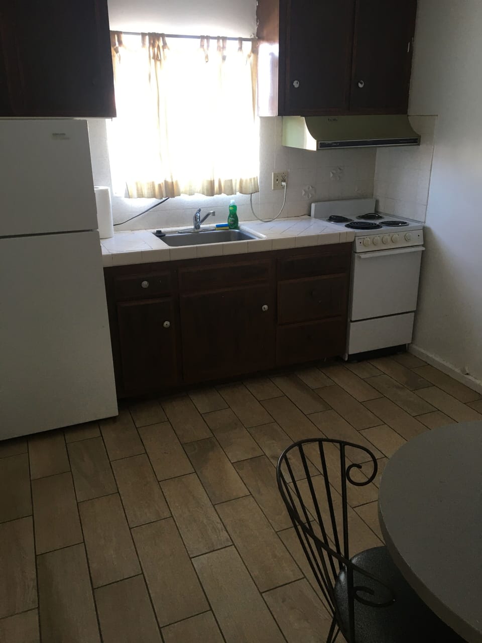 Fridge, microwave, stovetop, toaster