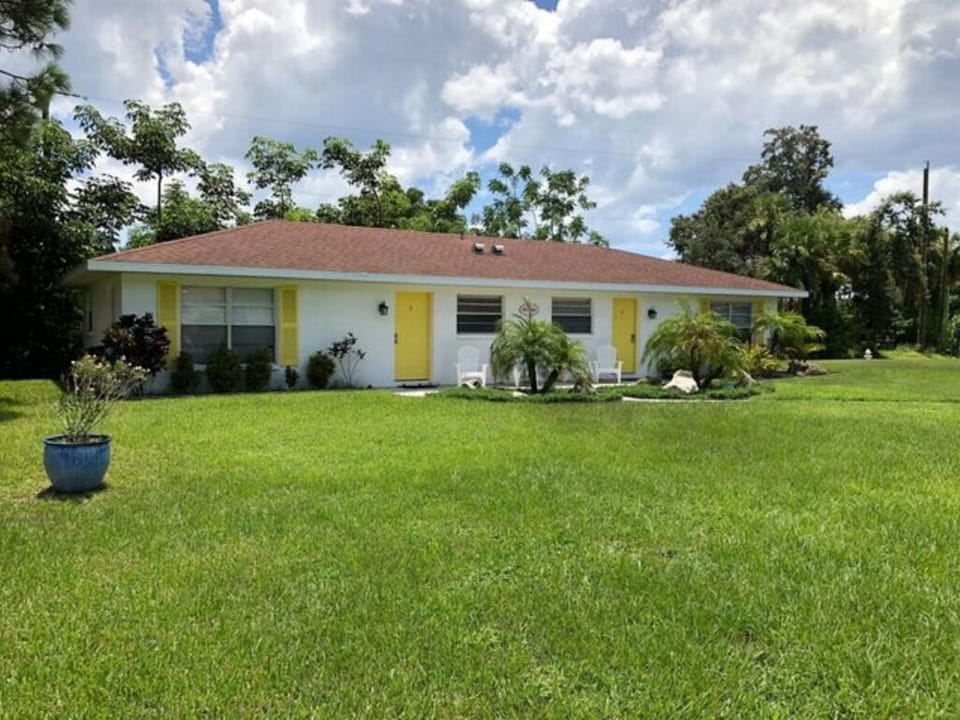 VRBO_Ext-2_8d7