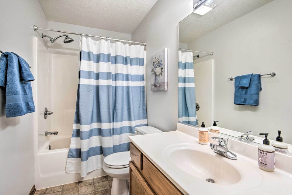 Full Bathroom | Hair Dryers