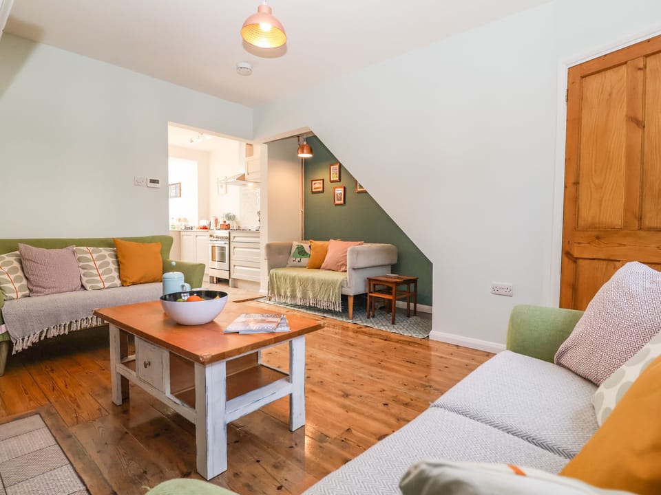 Cottage | Interior