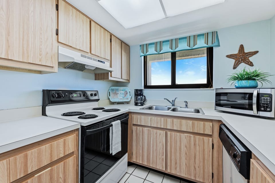 Cooking essentials include a crockpot, standard coffee maker, kettle, toaster, and blender.