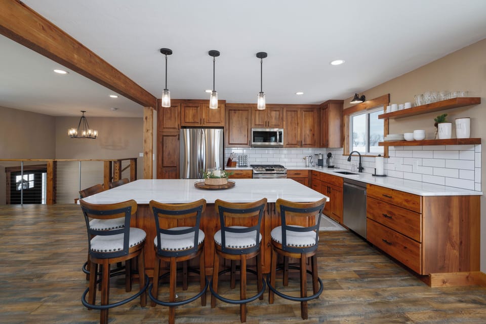 Enjoy coffee or brunch at the island.