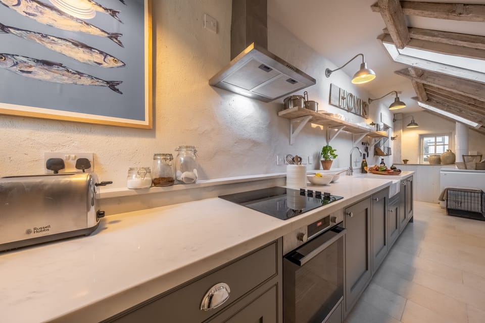 Ground floor: Kitchen