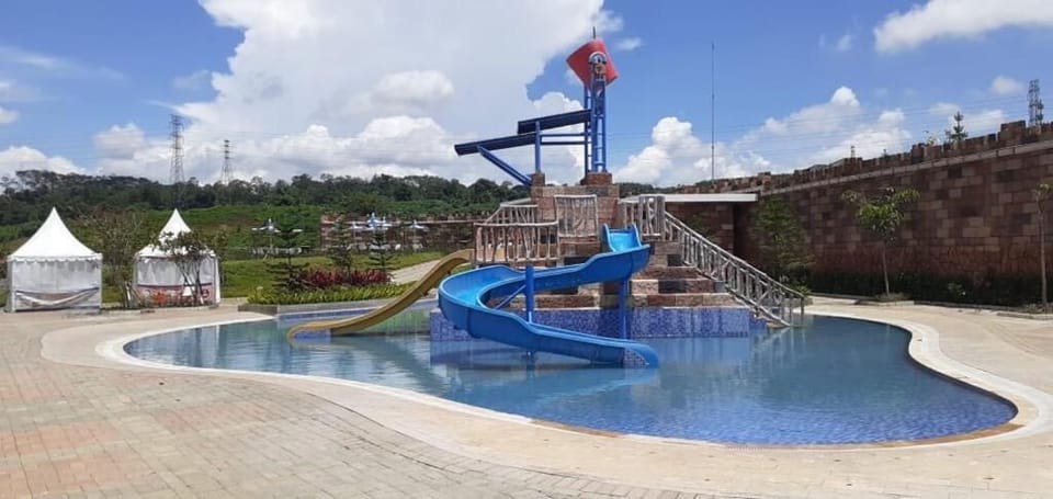 The Valley Guesthouse Bed and Breakfast in East Java