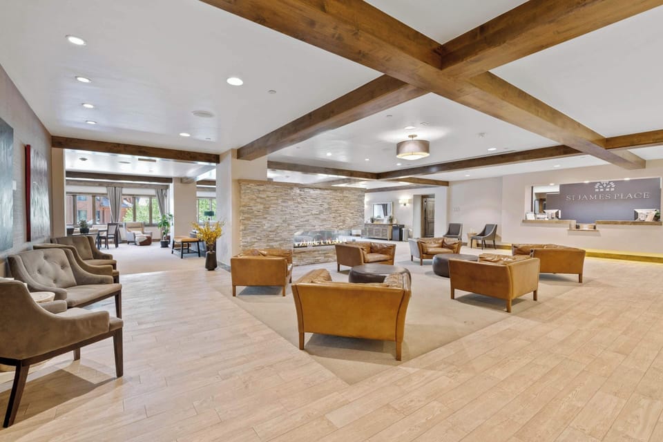 st-james-amenities-2937_52166674035_o