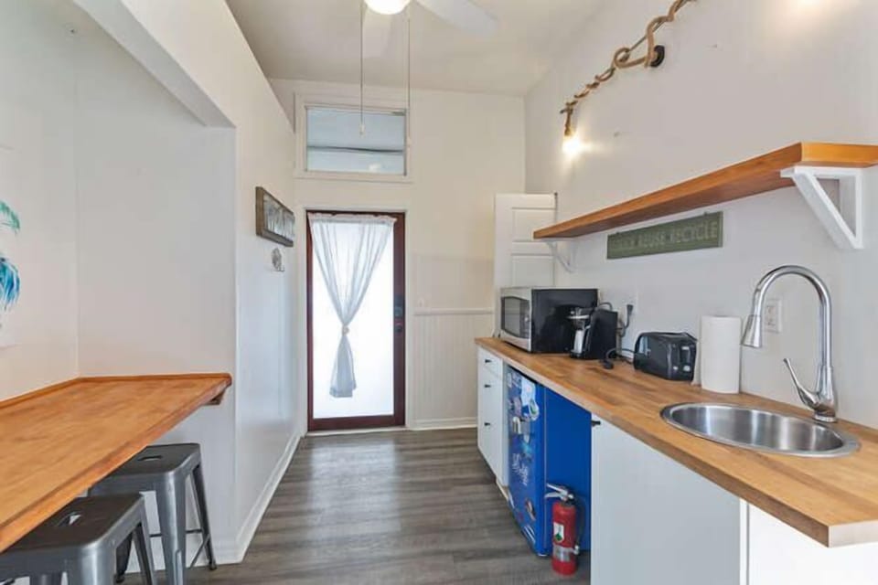 downstairs mini kitchen