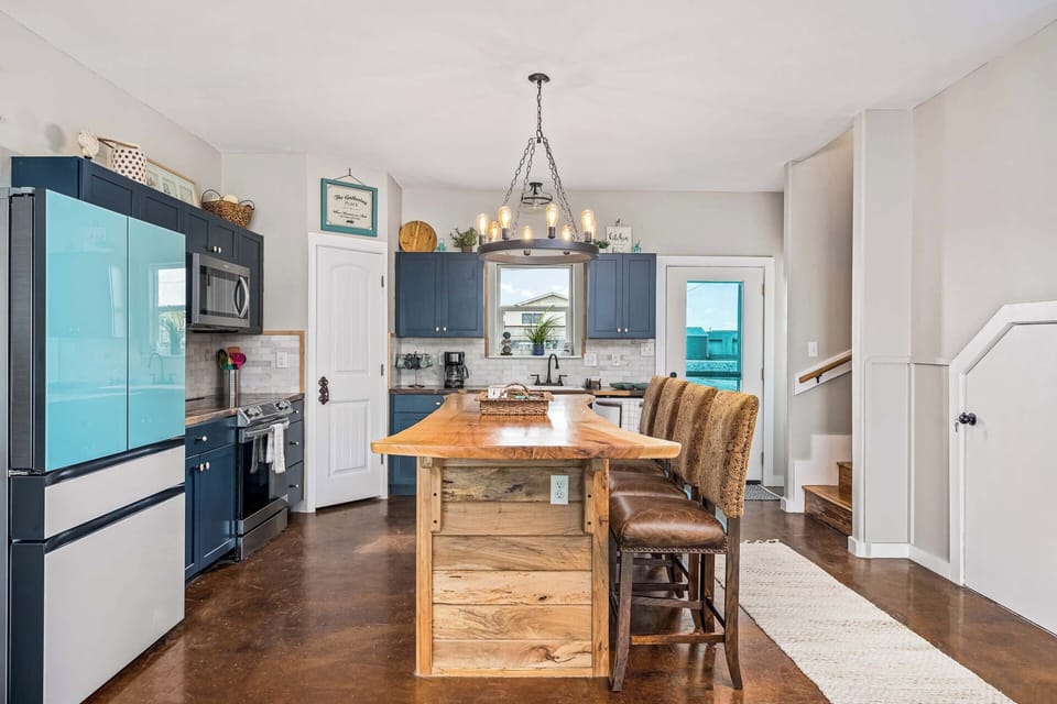 House (4 Bedrooms) | Property amenity